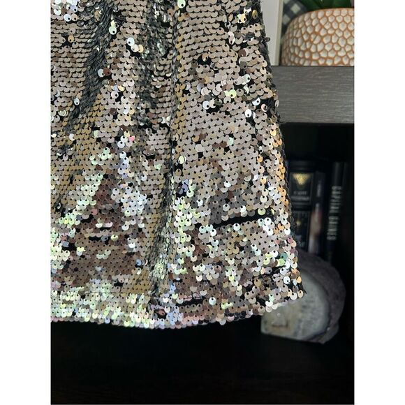 🐿️ Urban Outfitters UO Trixie Sequin Pelmet Mini Skirt Size Small - Picture 5 of 8